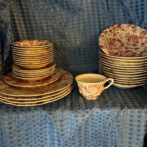 Pink Rose Rim Cereal Soup bowl by Maruta Japan Kasuga Ware / Vintage Ceramic. - Picture 1 of 6